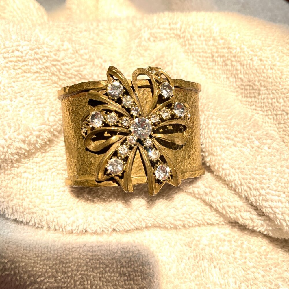 Yosca Vintage Hammered Brass crystal bow cuff statement bracelet - Picture 7 of 9